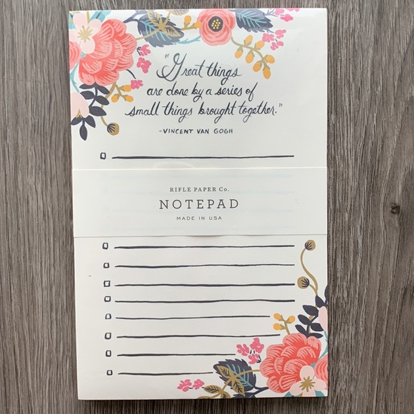 Brand New Notepad and magnets - Picture 2 of 5